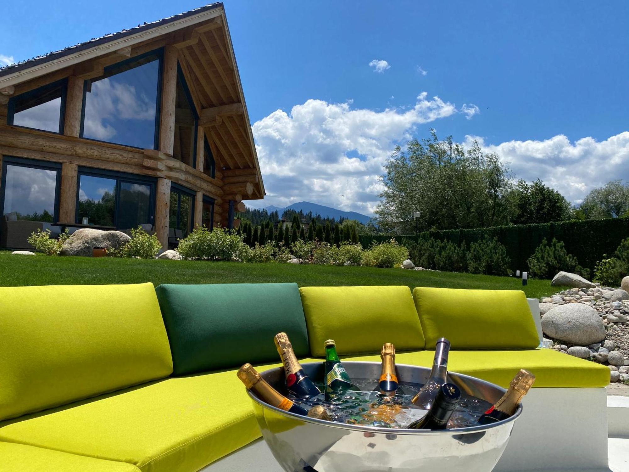 Alpina Luxury Chalets Banya  Ngoại thất bức ảnh