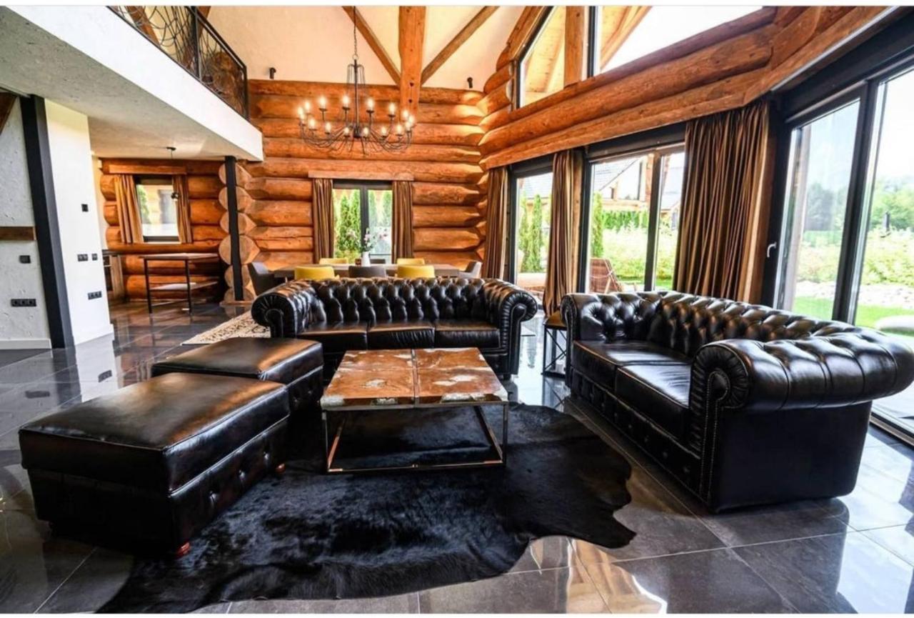 Alpina Luxury Chalets Banya  Ngoại thất bức ảnh